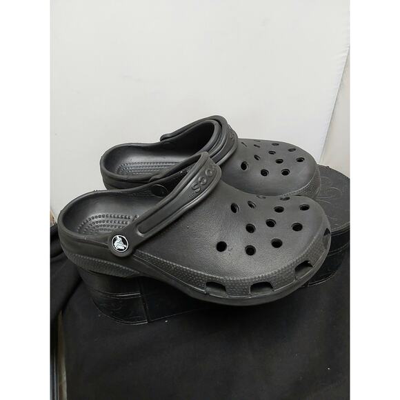 CROCS UNISEX Adults Classic Clogs Slip On Shoes M5 W7 In Black - Picture 3 of 6